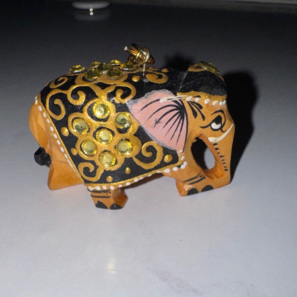 Elephant Keychain Gold Accents intricate carving painting wooden elephant - Picture 3 of 5